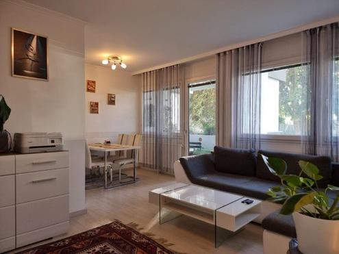 &quot;Kaffee am Balkon?&quot;