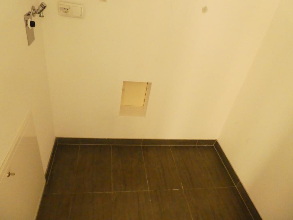 Abstellraum mit WM-Anschluss