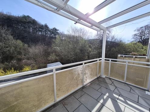 "NEUER PREIS!"  TRAUMHAFTE 4 ZIMMER WOHNUNG MIT BALKON UND GARAGENPLATZ