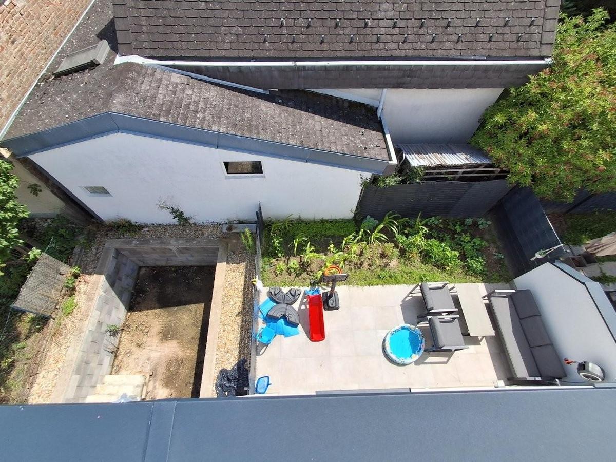 24 Schwimmbad vorbereitet DHH 2201