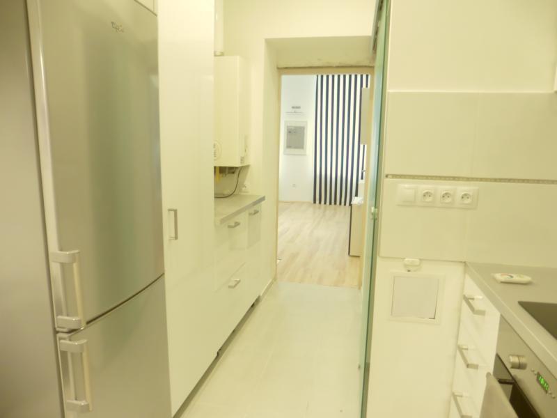 Kche, Blick zum Wohnzimmer