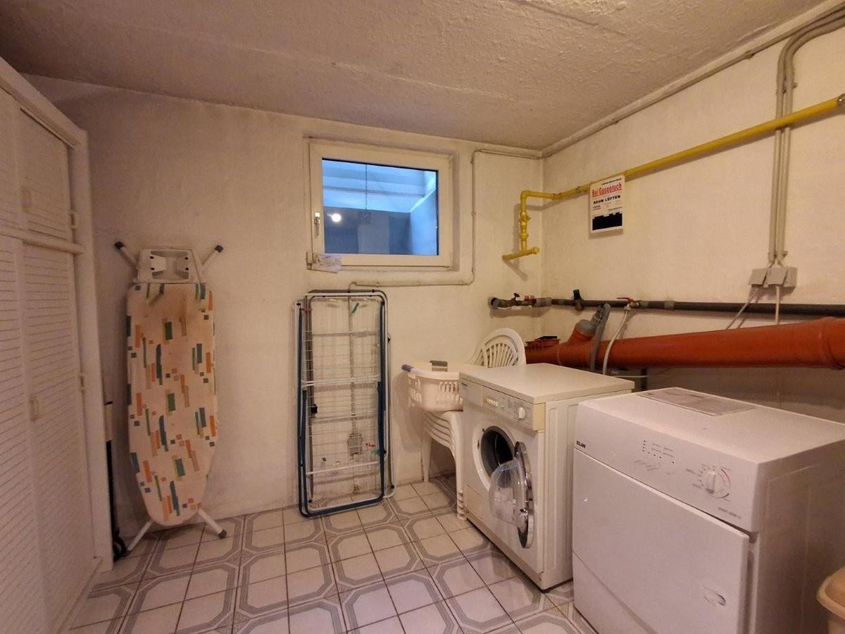 26 Waschkche Keller RH 1230