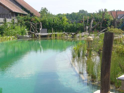 - 1.974 M GRUNDSTCK MIT ALTBESTAND &amp; ERTRAGSPOTENZIAL