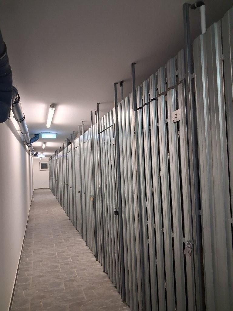 18 Kellerabteil MTW 3004