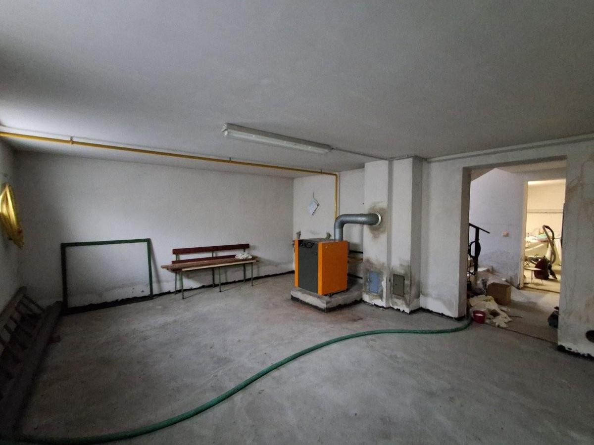 20 Keller Haus 1 Moosbrunn