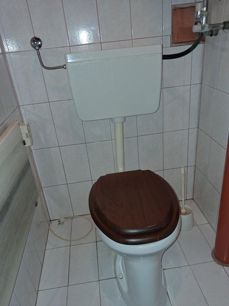 32 WC UG Haus 2 Moosbrunn