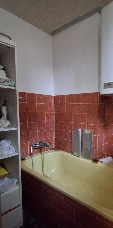 44 Bad mit Wanne OG Haus 2 Moosbrunn