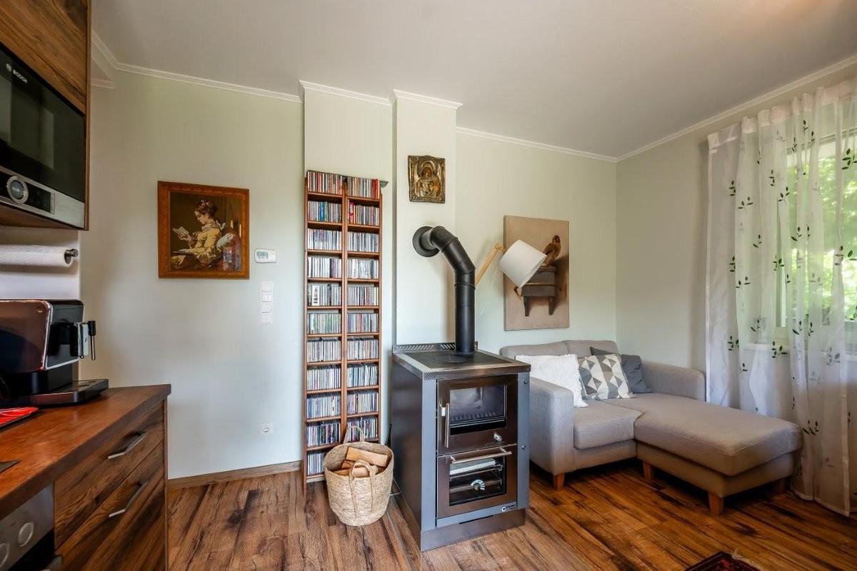 9 Kamin und Wohnecke ETW 3004