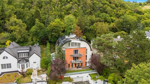 "Drau�en in Sievering bl�ht schon der Flieder,.." Bestlage 19. Bezirk