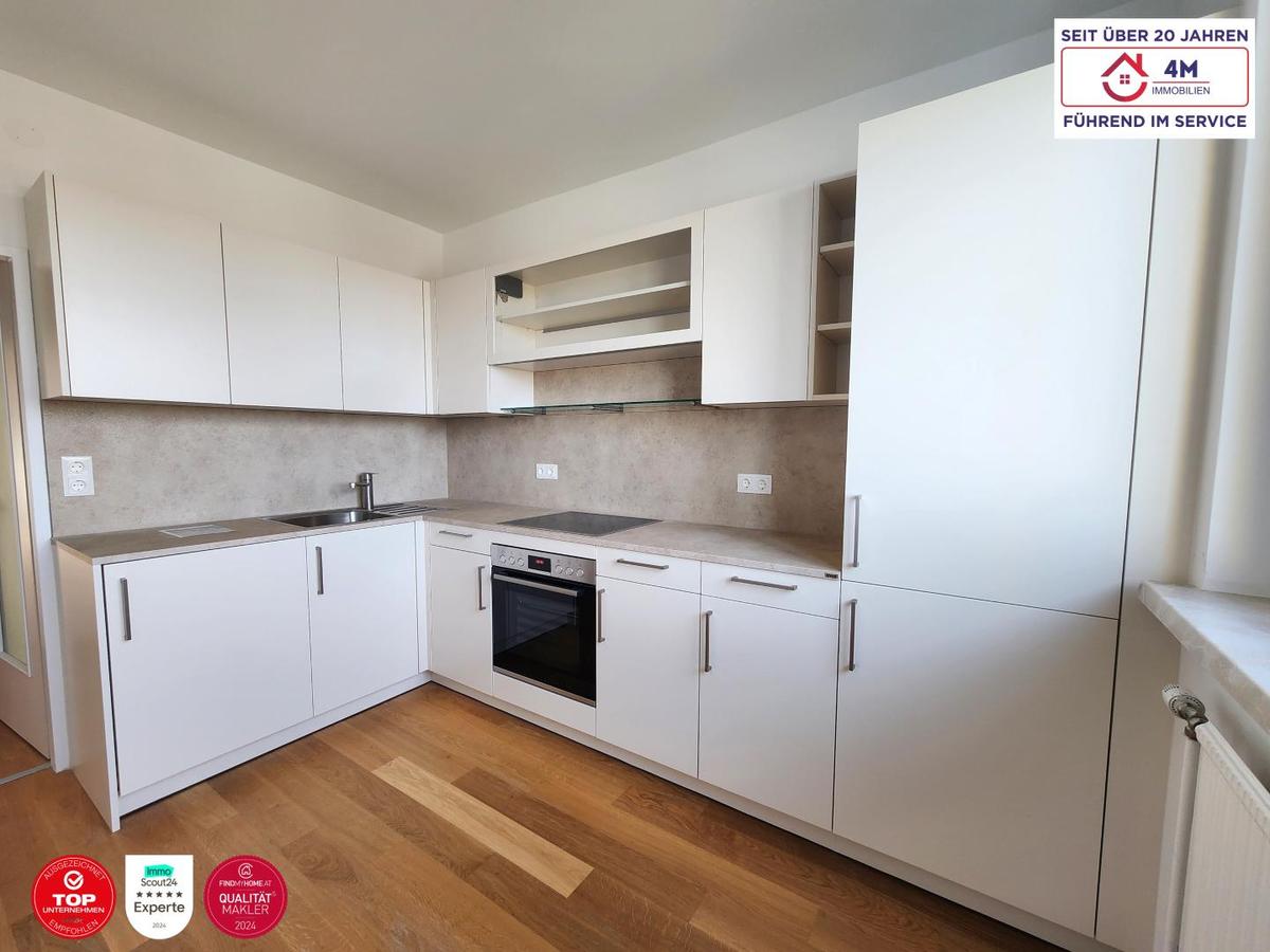 EWE K�che mit Markenger�ten