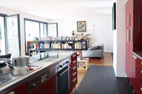 MODERNE 3 ZIMMER-WOHNUNG MIT ZUS�TZLICHER 24m� TERRASSE UND PARKBLICK IN ATTRAKTIVEM STADTVIERTEL