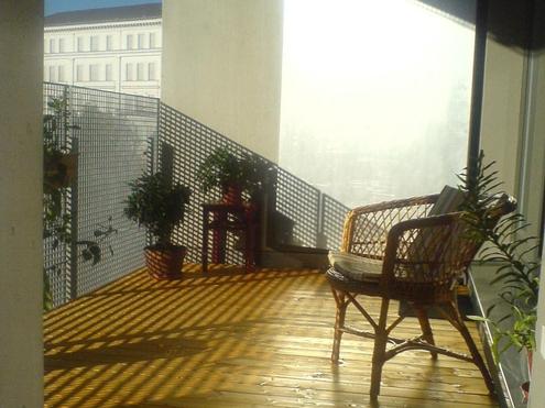 MODERNE 3 ZIMMER-WOHNUNG MIT ZUS�TZLICHER 24m� TERRASSE UND PARKBLICK IN ATTRAKTIVEM STADTVIERTEL