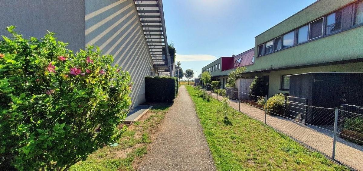 10 Au�enzugang Ost ETW 1220