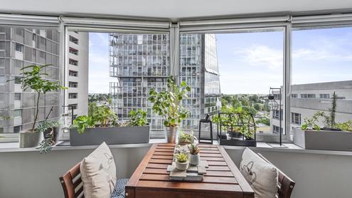 TRAUMLAGE beim Kaiserwasser mit U1-N�he! Wohnung mit Loggia im 7. OG mit WEITBLICK!