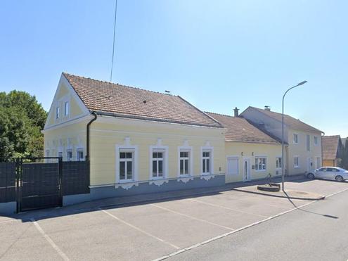 MEHRPARTEIENOBJEKT BEI NEULENGBACH