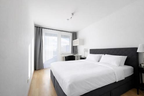 "Klein, fein, vollm�bliert &amp; brandneu - diese 2-Zimmer Wohnung hat Charme"