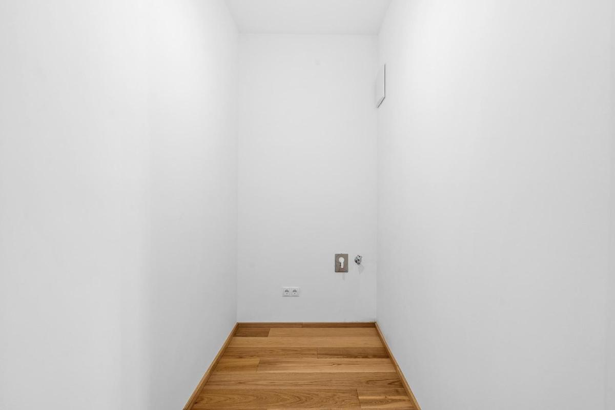 RH 2542 Kottingbrunn