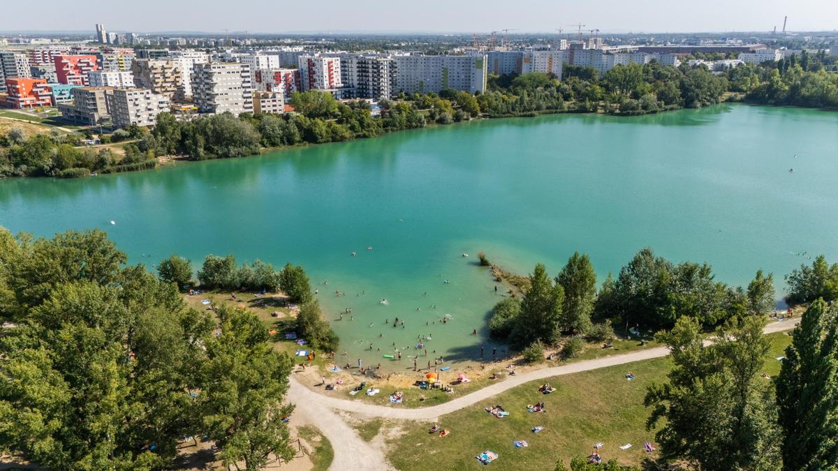 Direkt am Badeteich Hirschstetten