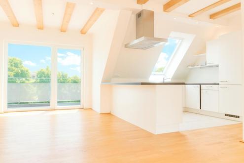 DG-Wohnung mit Traumausstattung und 50m² Dachterrasse - Nähe Karmelitermarkt und 1. Bezirk!!