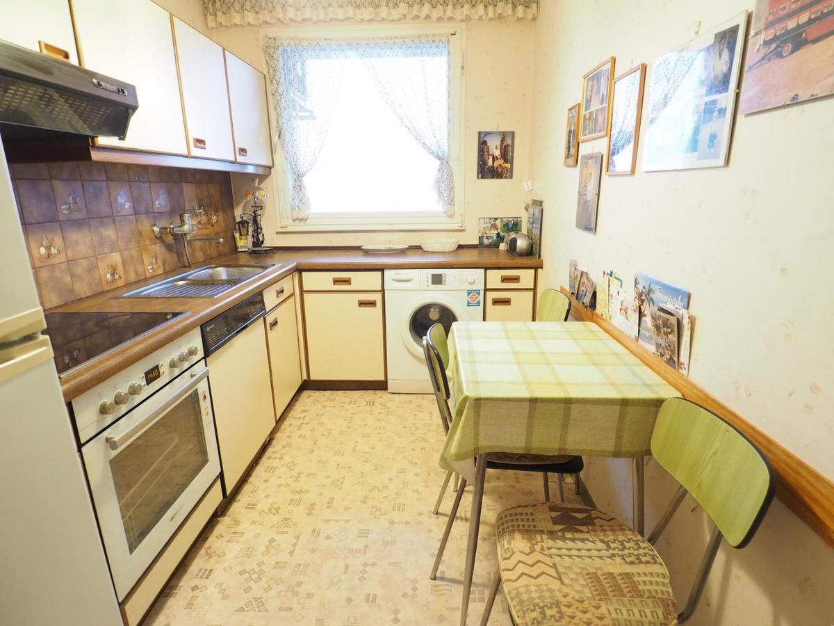 komplett m�bliert inkl. Ger�te