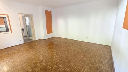 NEUER PREIS! Sehr sch�ne Eigentumswohnung mit Blick ins Gr�ne