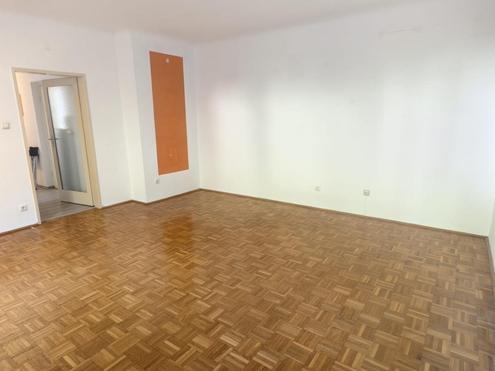 NEUER PREIS! Sehr sch�ne Eigentumswohnung mit Blick ins Gr�ne