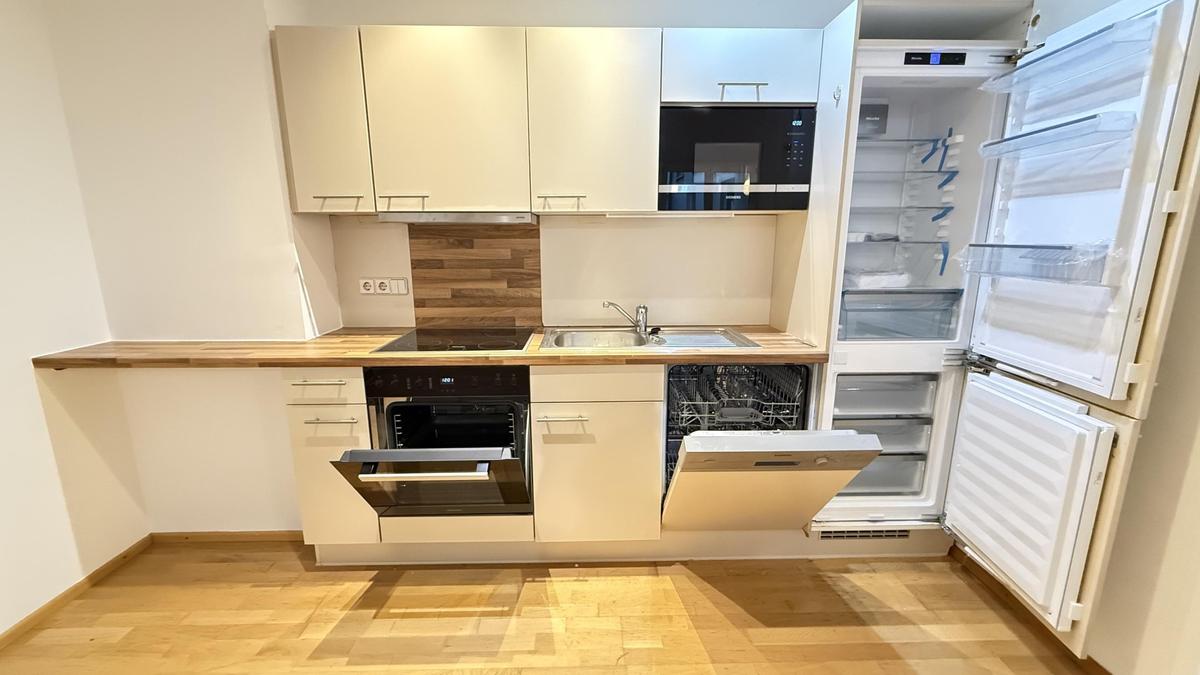 Wohnk�che - Blick zur K�che