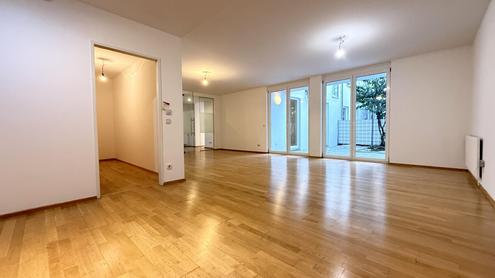 EG-Wohnung mit GARTENTERRASSE! Hofseitig und ruhig!!!! Top-Infrastruktur!!!