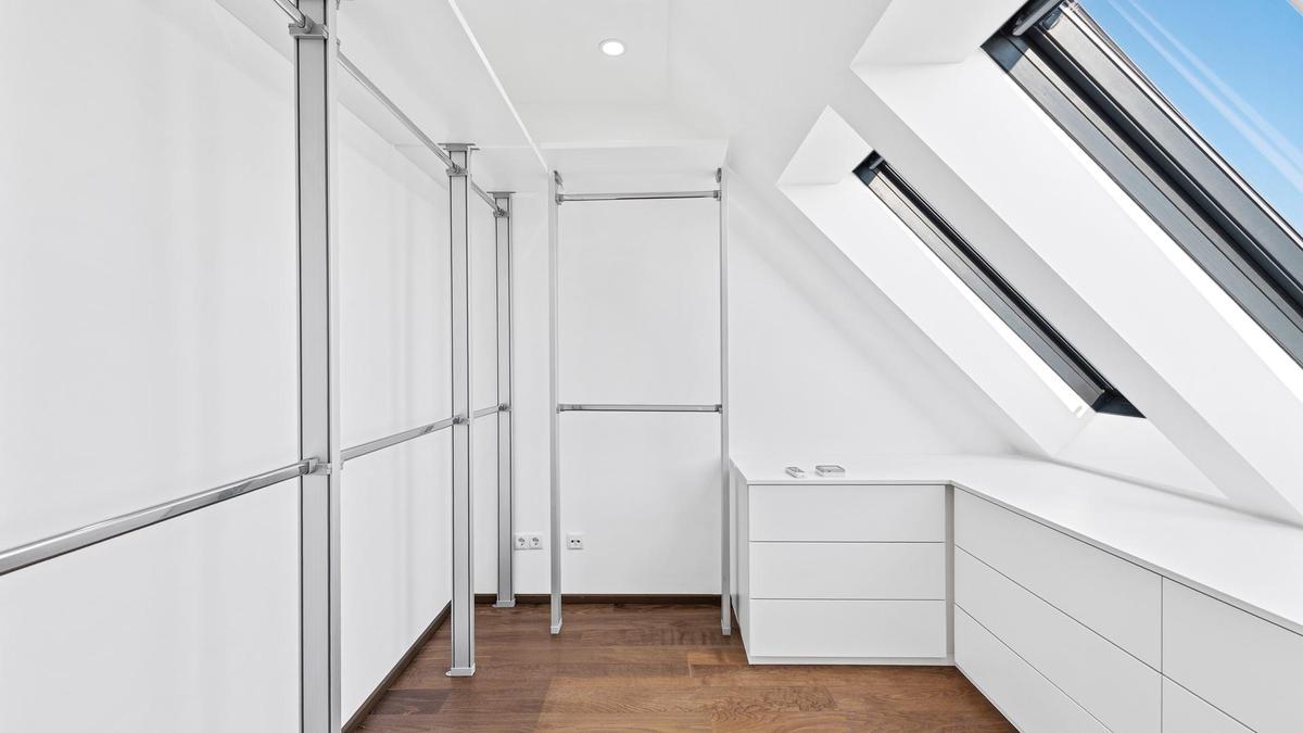 Begehbarer Schrankraum