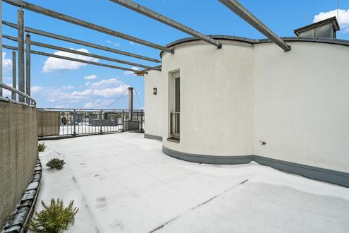 "106 m� Maisonette + 2 Terrassen | Top-Lage Donauzentrum/U1"