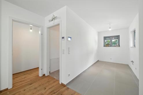 MODERNES WOHNEN AM LAND - HOCHWERTIGER BAUMEISTERQUALIT�TSBAU SCHL�SSELFERTIG IN SIERNDORF!