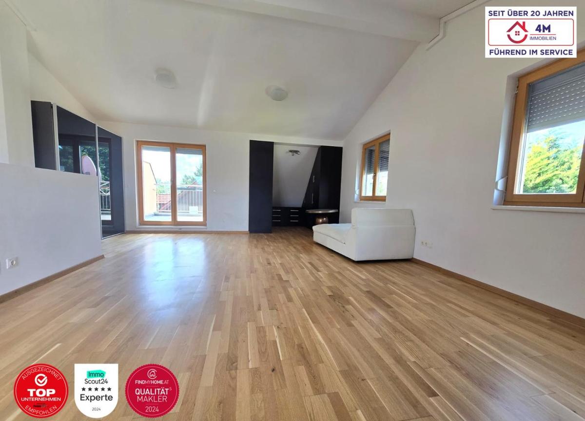 Galerie mit Terrasse