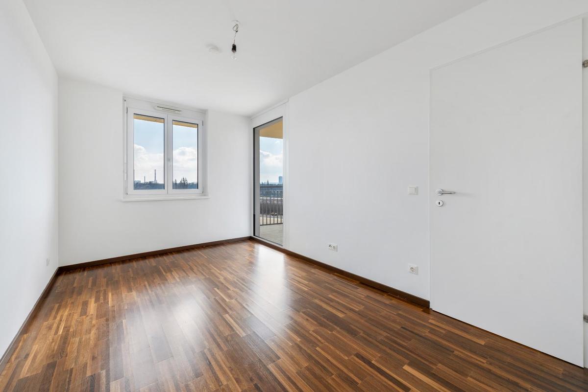 PMP273 AN-23122_JFW168-1