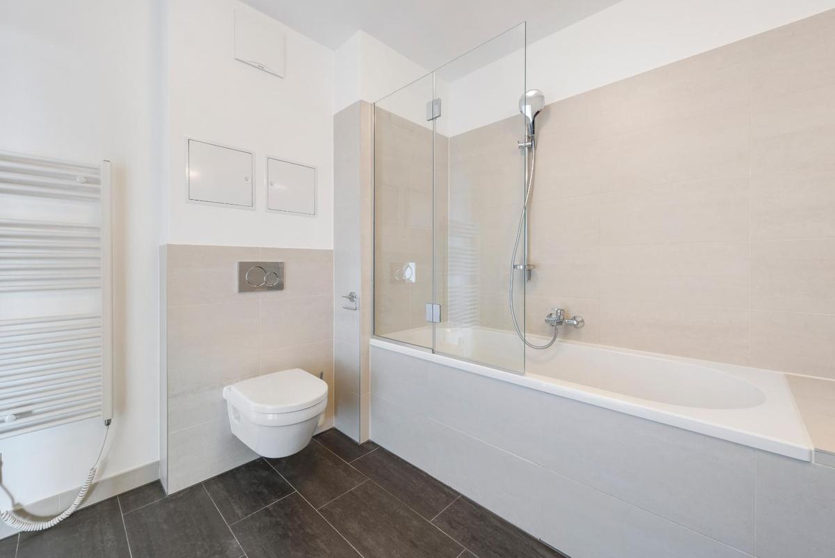 PMP273 AN-23122_JFW168-15