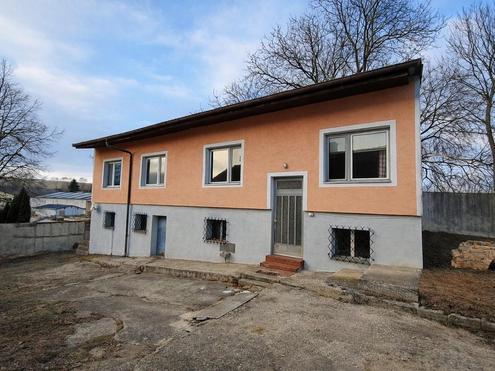 Einfamilienhaus mit Potenzial in Bruderndorf