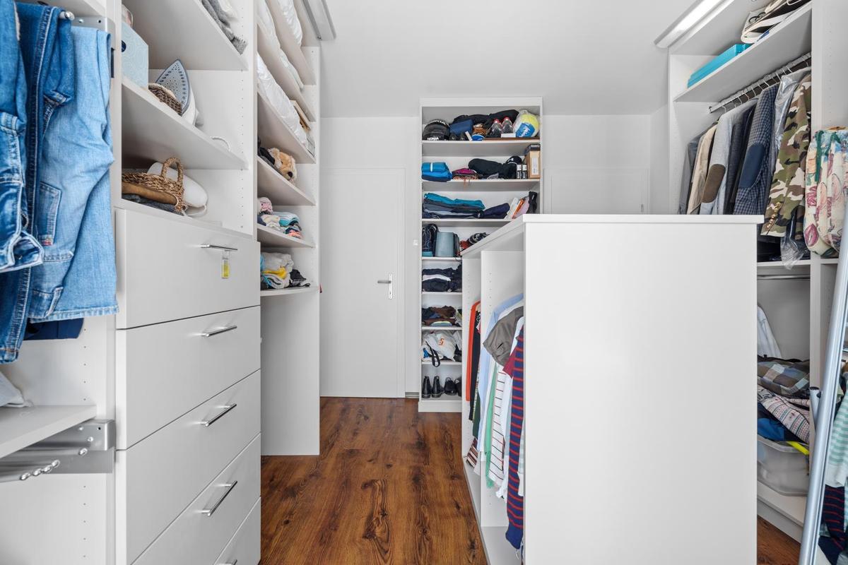 begehbarer Schrankraum