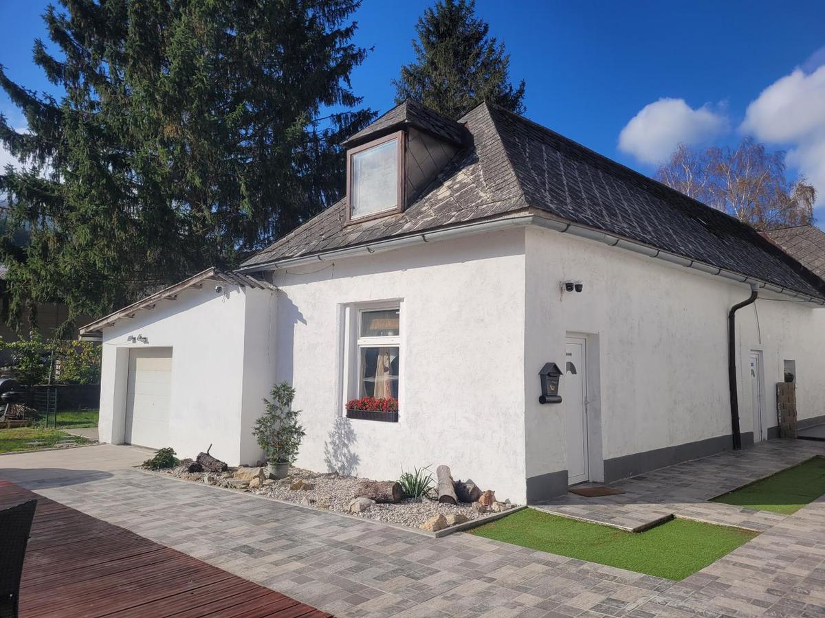 09 Lagerfl�che und Garage optional