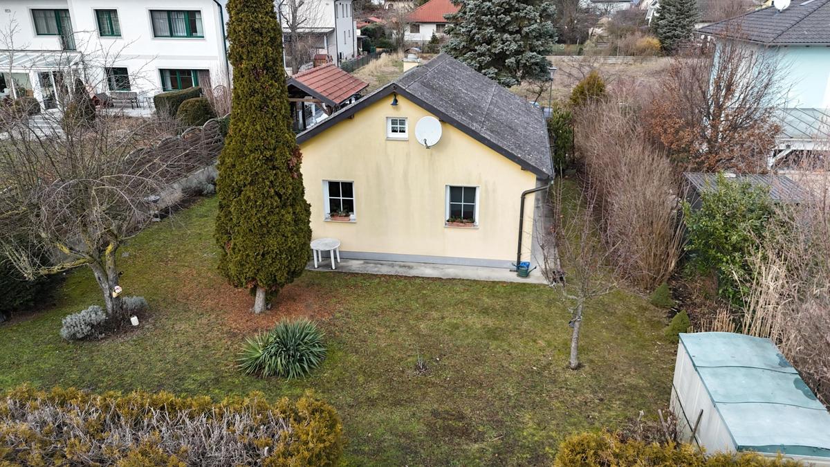 11 S�dansicht mit Garten