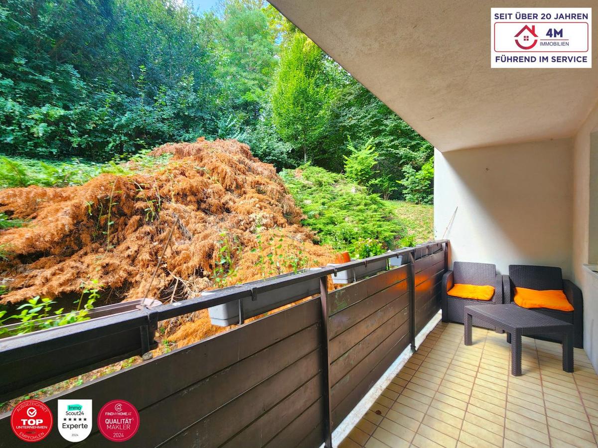 Loggia mit Gr�nblick