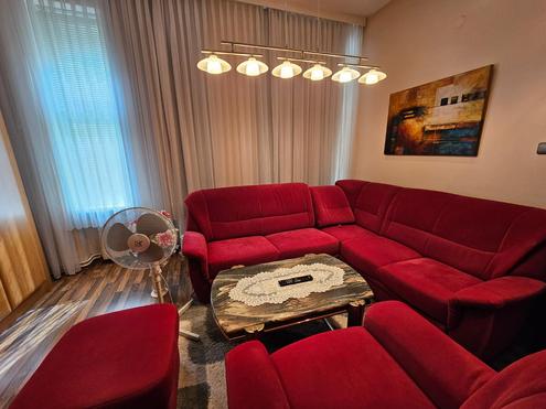 unbefristet, Aufzug, Reumannplatz U1