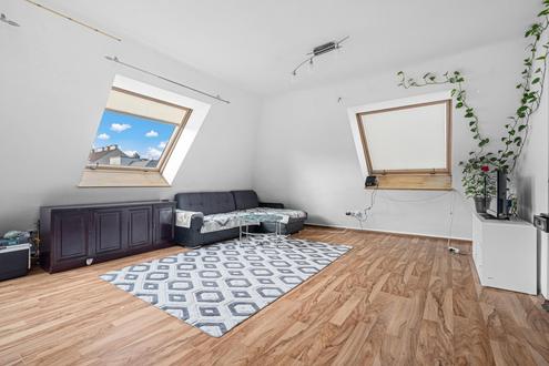 "Großzügiges Wohnungspaket Top 36 + Top 37 ? ca. 280 m² Nutzfläche ? Sanierungsobjekt in der Buchengasse, 1100 Wien"