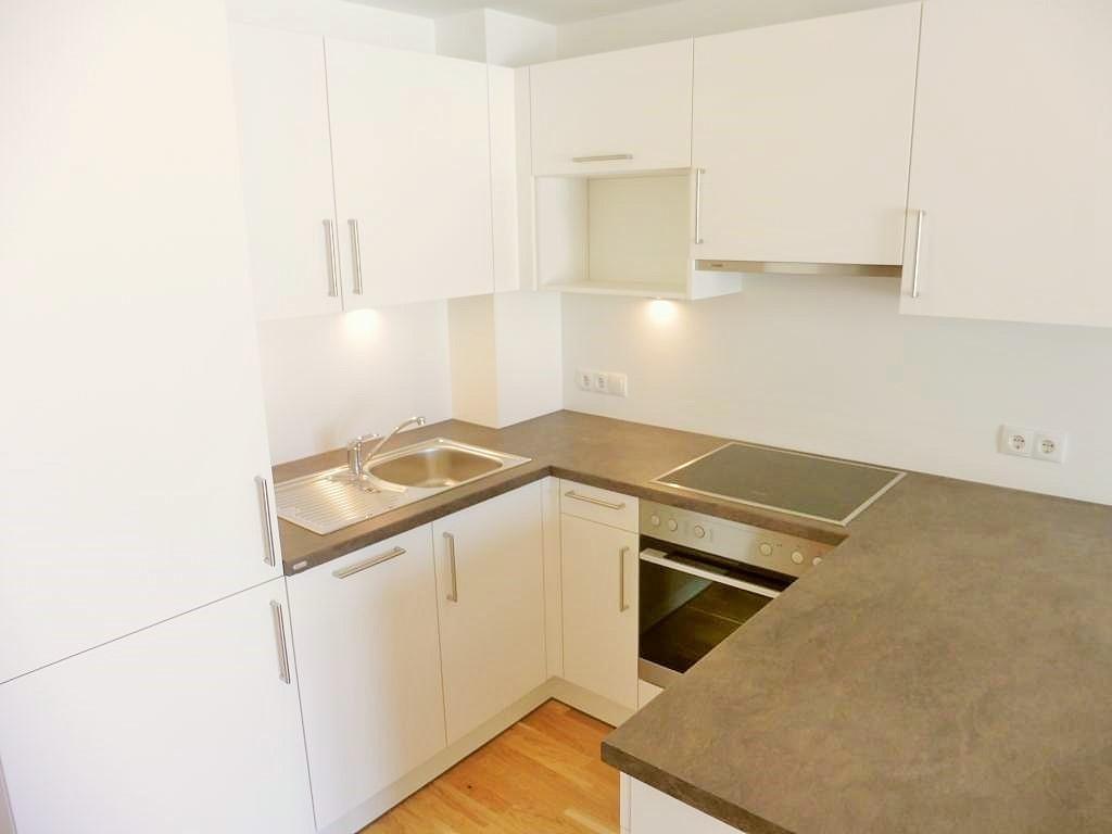 top-moderne K�che mit MIELE-Ger�ten