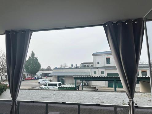 Nahe Akademiepark: Top-3-Zimmer Wohnung mit 6,86m� S�D-Loggia