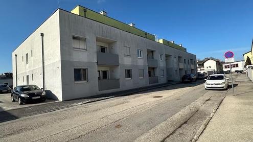 "2 Zimmer-Wohnung mit gro�er Terrasse!"