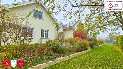 Exklusive Baumeister-Villa  (340 m�) mit PV-Anlage, Doppelgarage &amp; gro�em Designergarten