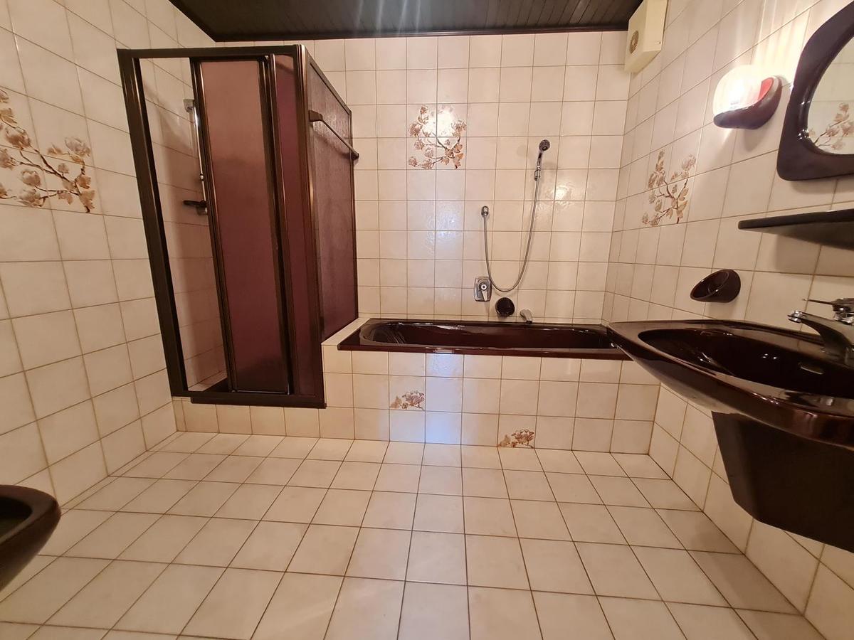 08. Eigentumswohnung Raaber-Bahn-Stra�e