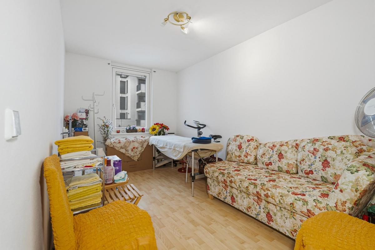 KINDERZIMMER - B�RO