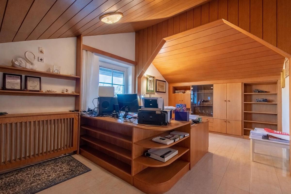 Bild 9, Zimmer 1, OG (Zwischengeschoss)