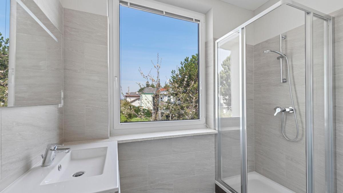 Duschbad mit Fenster