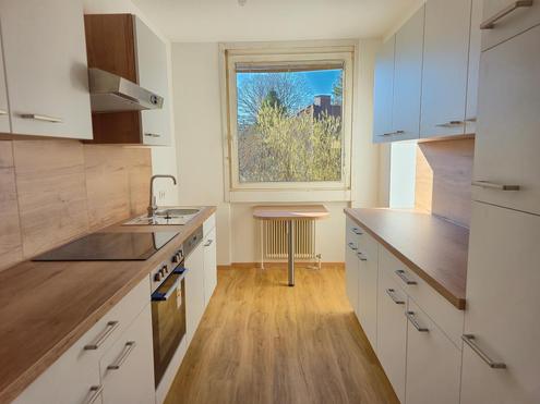 PRAKTISCHE 3-ZIMMER MIETWOHNUNG IN ALTLENGBACH MIT LOGGIA UND PARKPLATZ